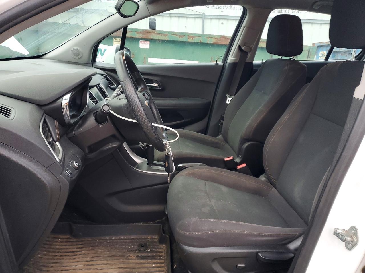 2019 CHEVROLET TRAX LS photo 7