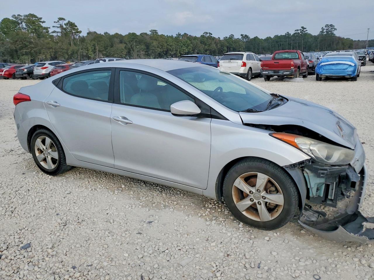 2013 HYUNDAI ELANTRA GLS photo 4