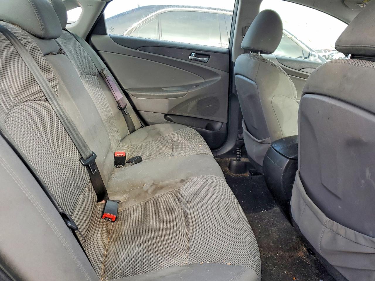 2013 HYUNDAI SONATA GLS photo 19