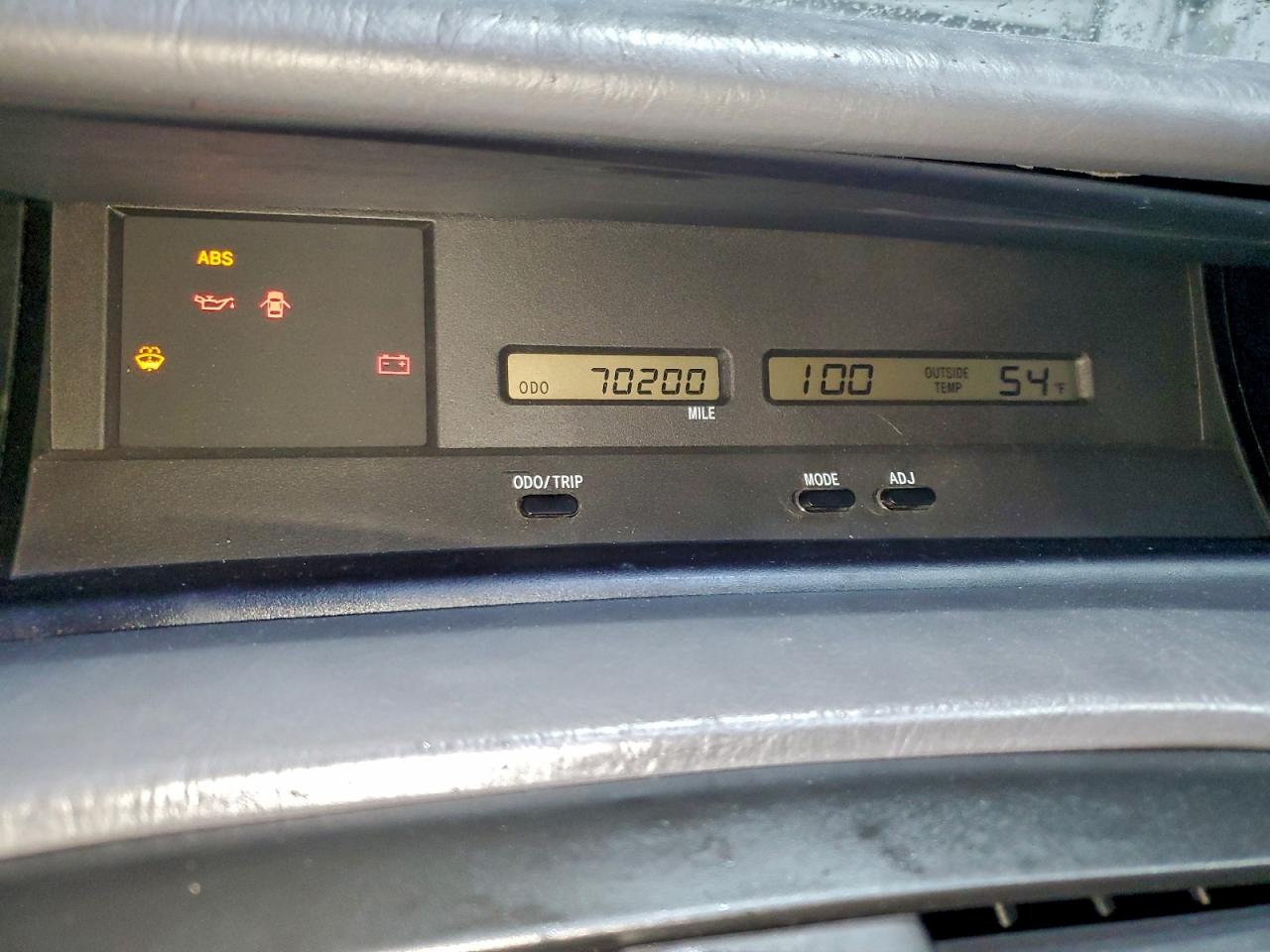 2002 TOYOTA AVALON XL photo 9