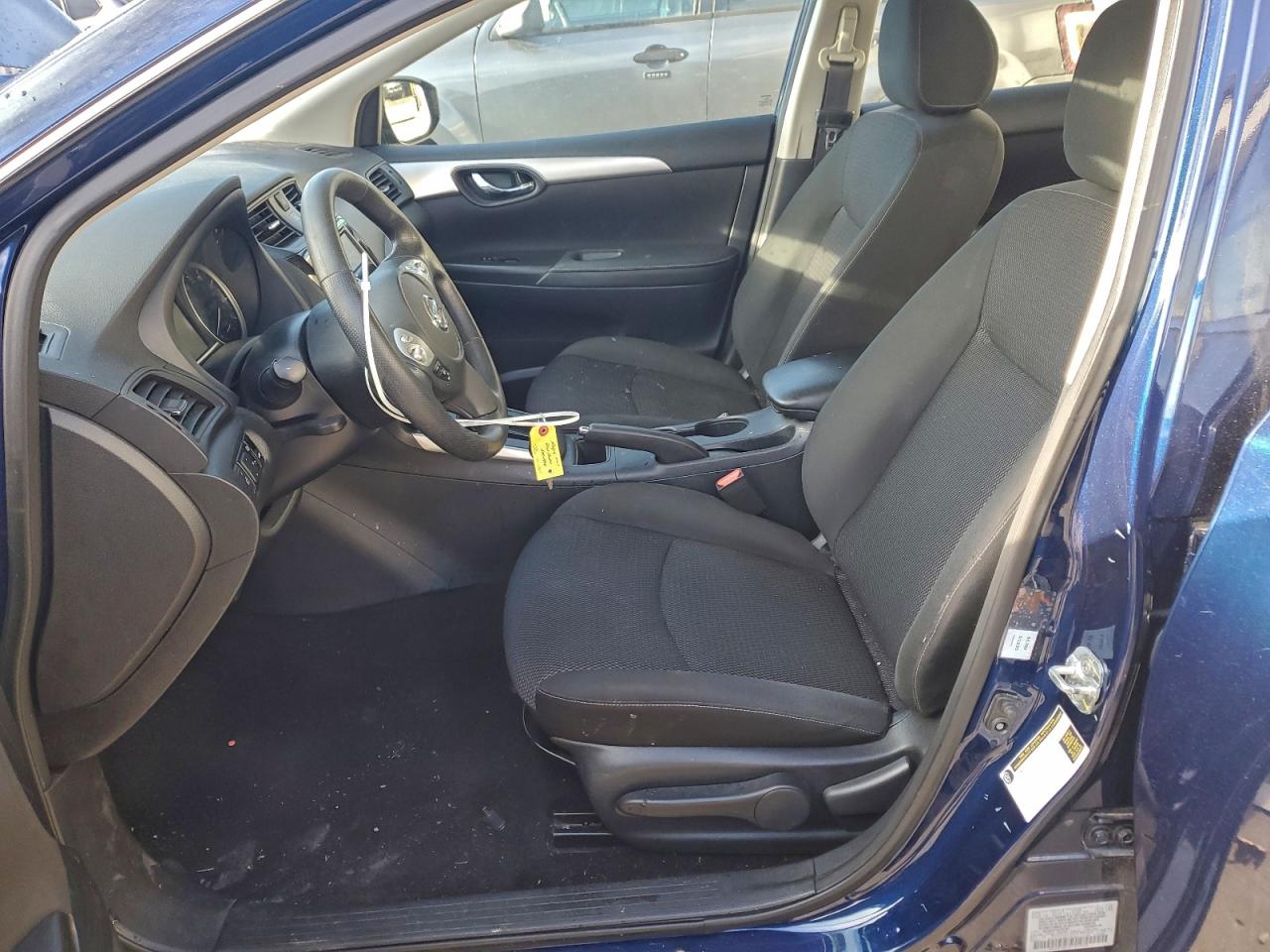 2019 NISSAN SENTRA S photo 7