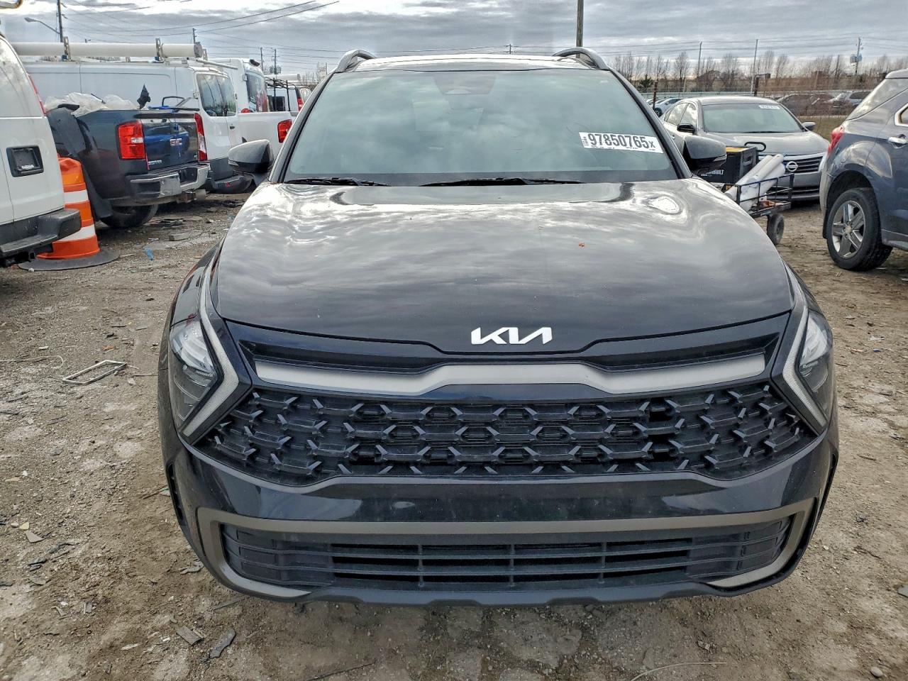 2023 KIA SPORTAGE X LINE photo 5