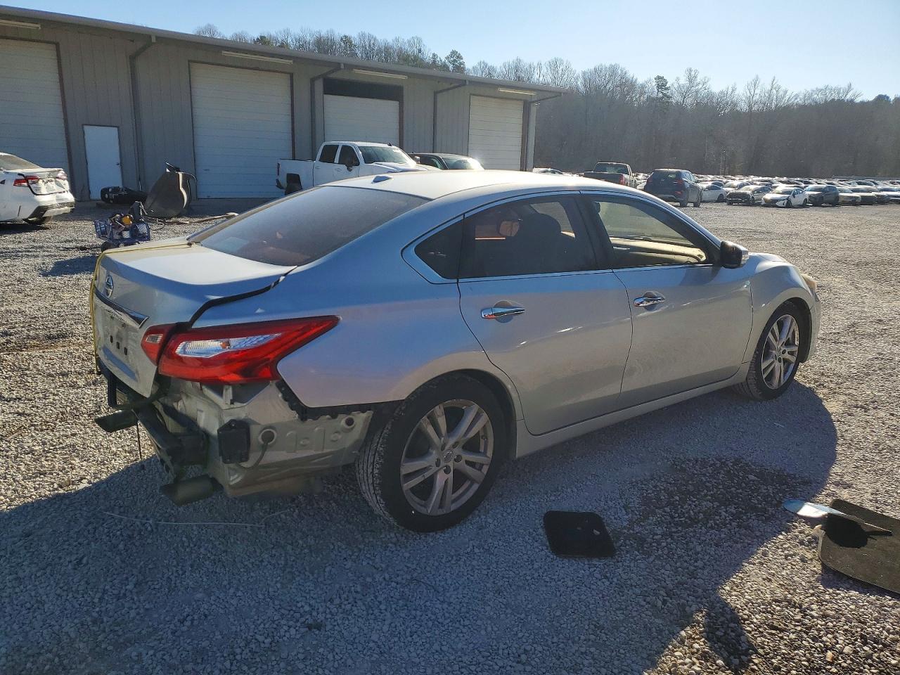 2016 NISSAN ALTIMA 3.5SL photo 3