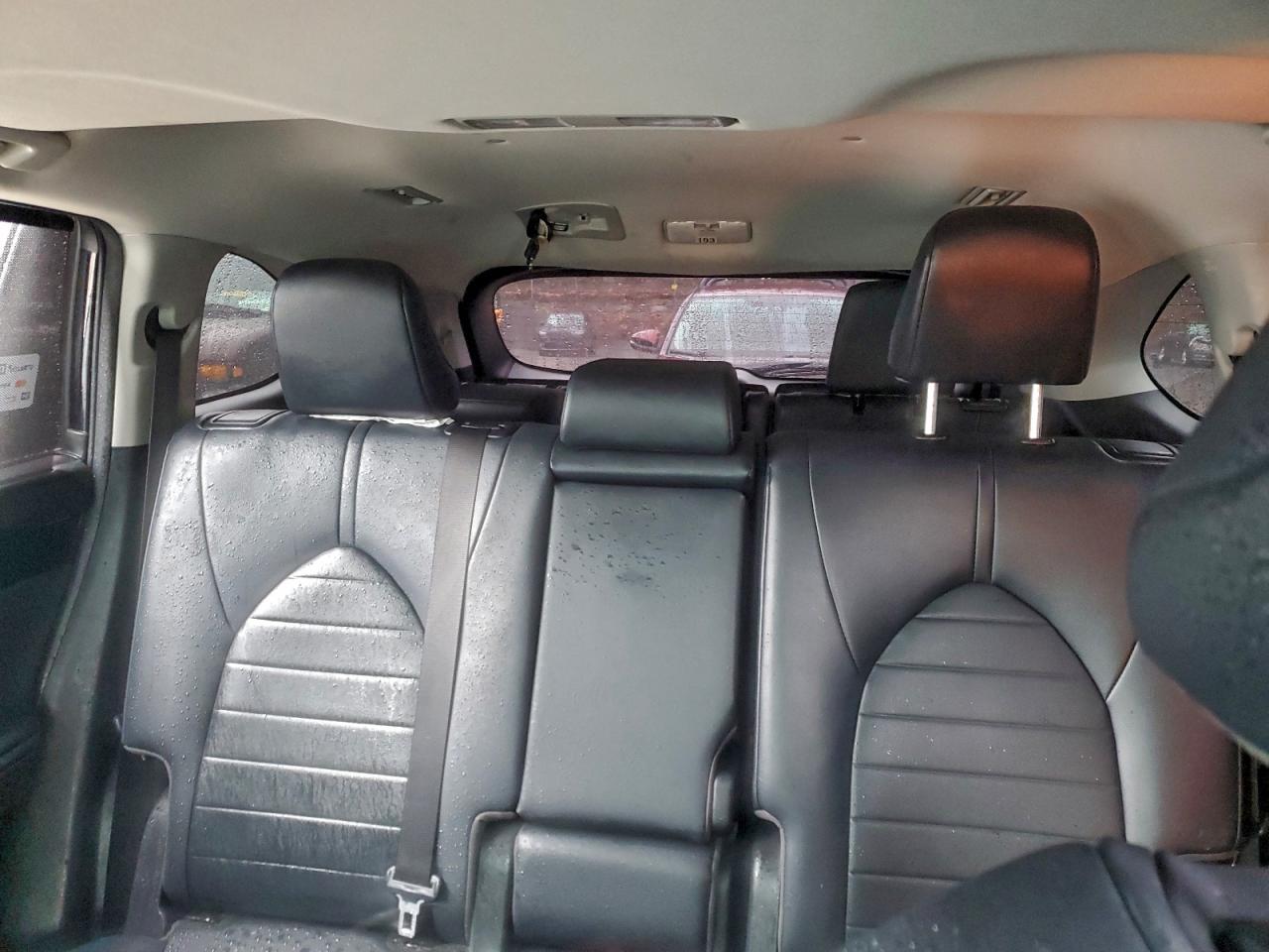 2023 TOYOTA HIGHLANDER XLE photo 10