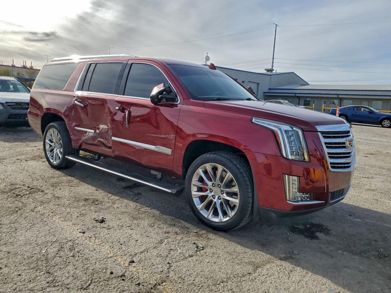 2019 CADILLAC ESCALADE ESV PLATINUM photo 4