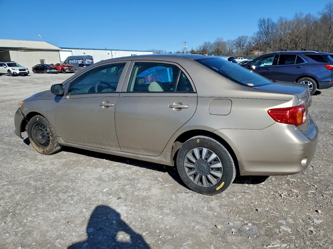 2010 TOYOTA COROLLA BASE photo 2