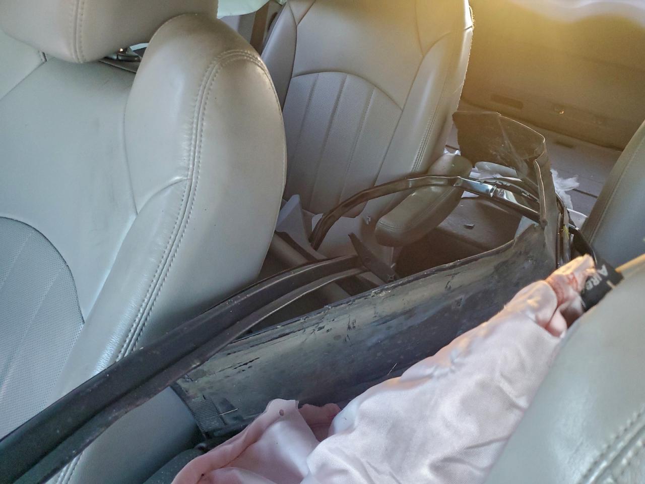 2014 BUICK ENCLAVE photo 13