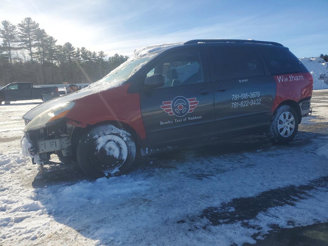 2008 TOYOTA SIENNA