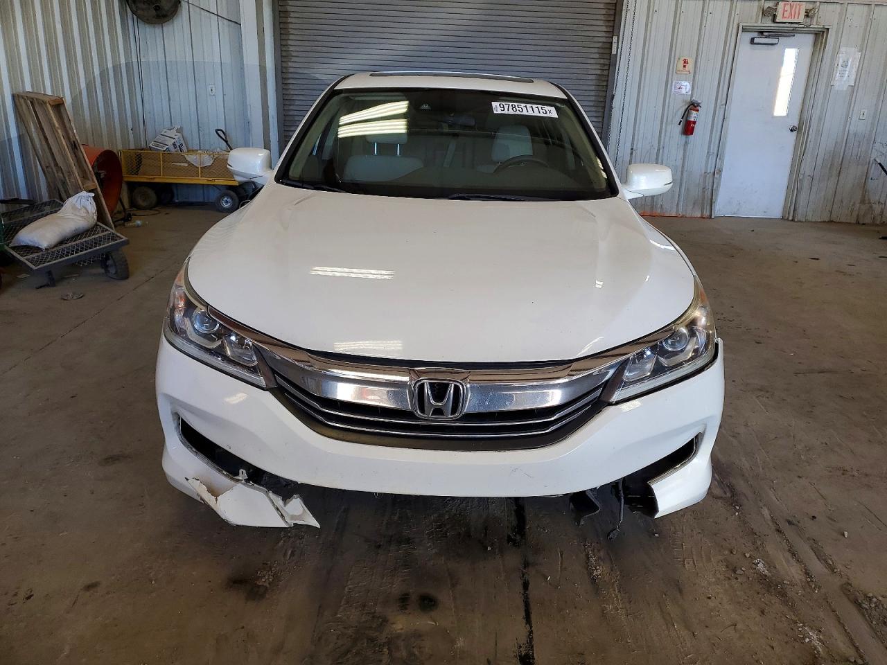2016 HONDA ACCORD EX photo 5