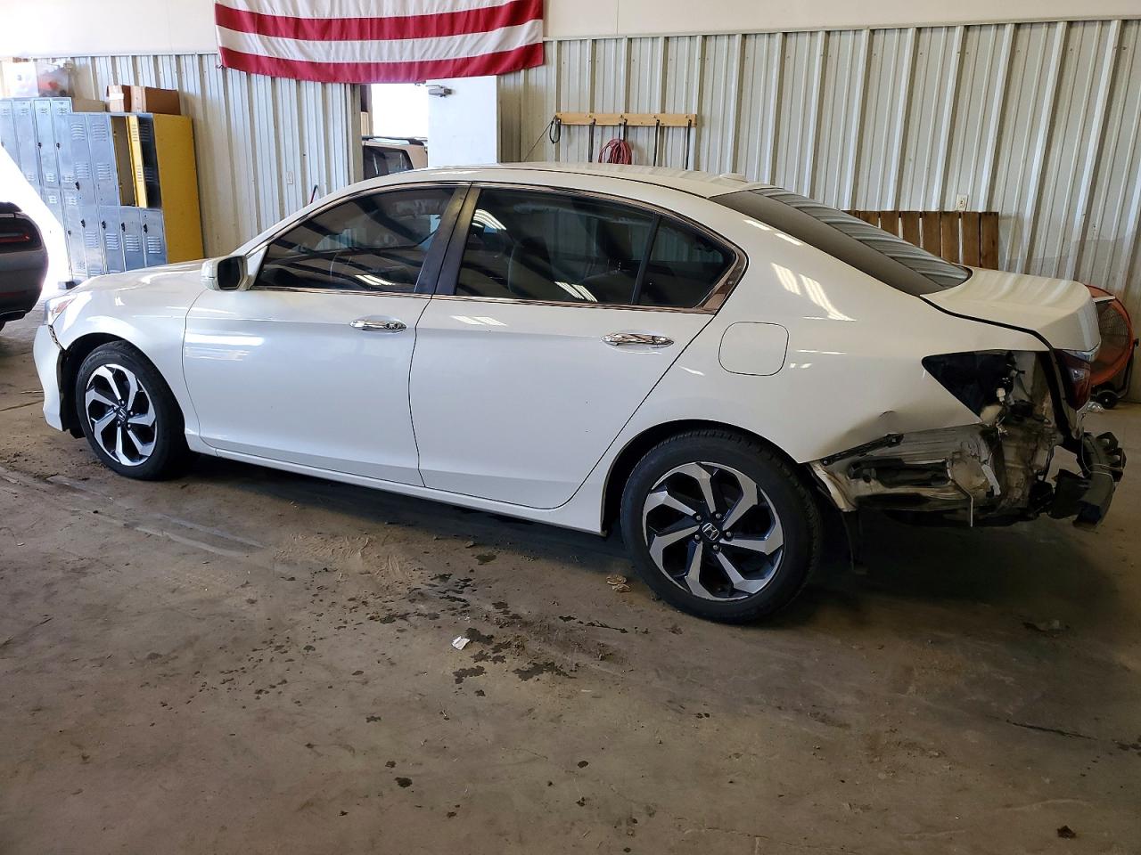 2016 HONDA ACCORD EX photo 2