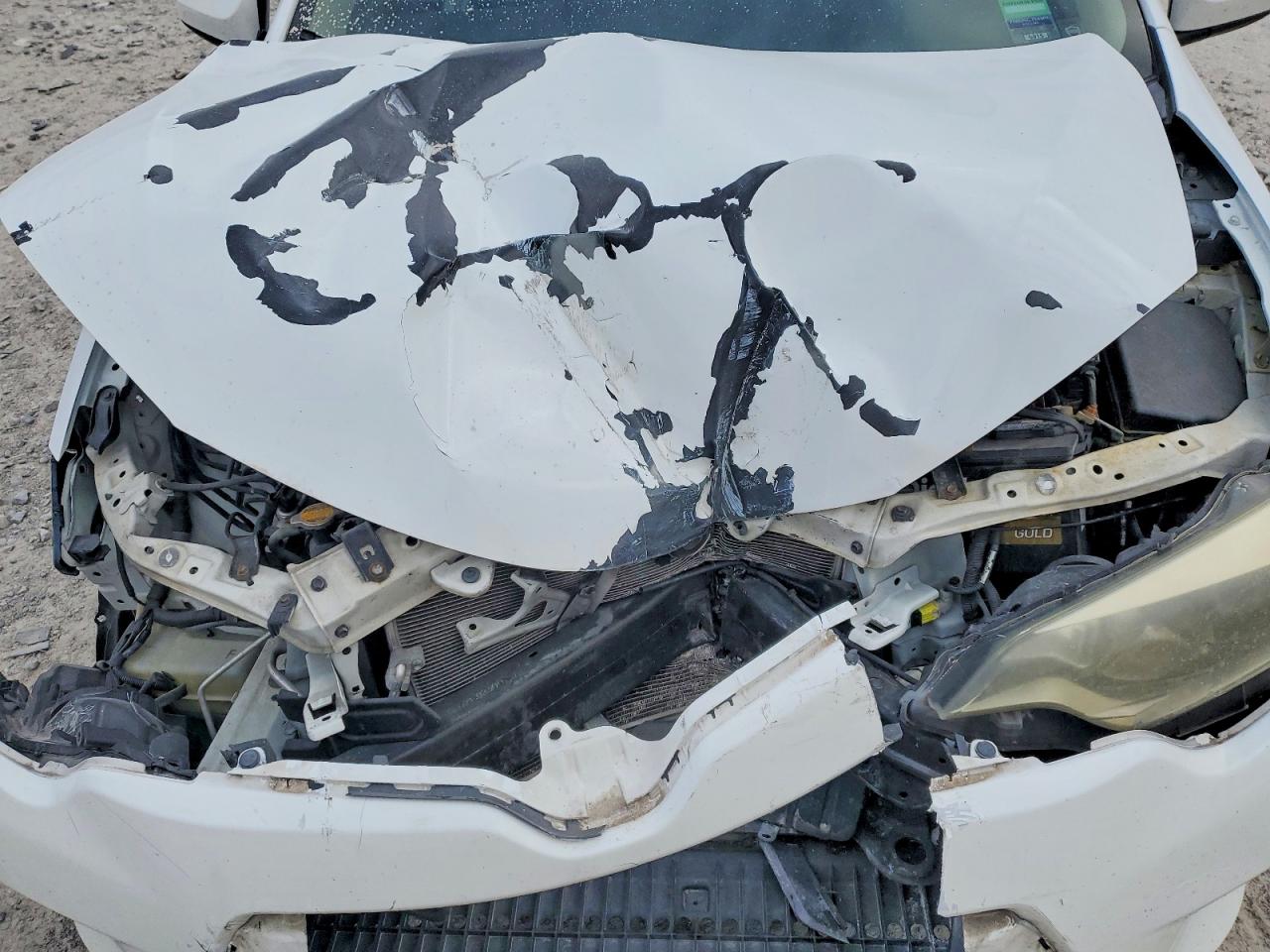 2015 TOYOTA COROLLA L photo 31