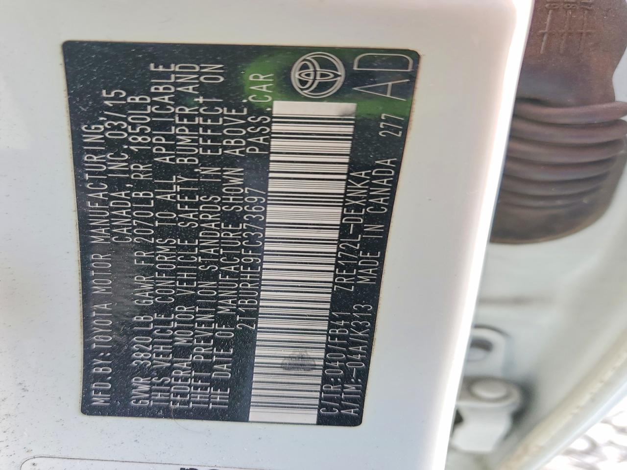 2015 TOYOTA COROLLA L photo 34
