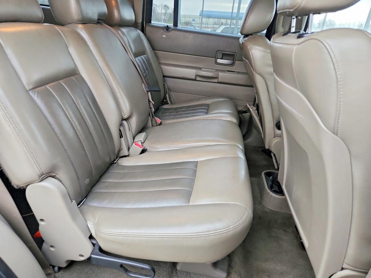 2005 DODGE DURANGO LIMITED photo 11
