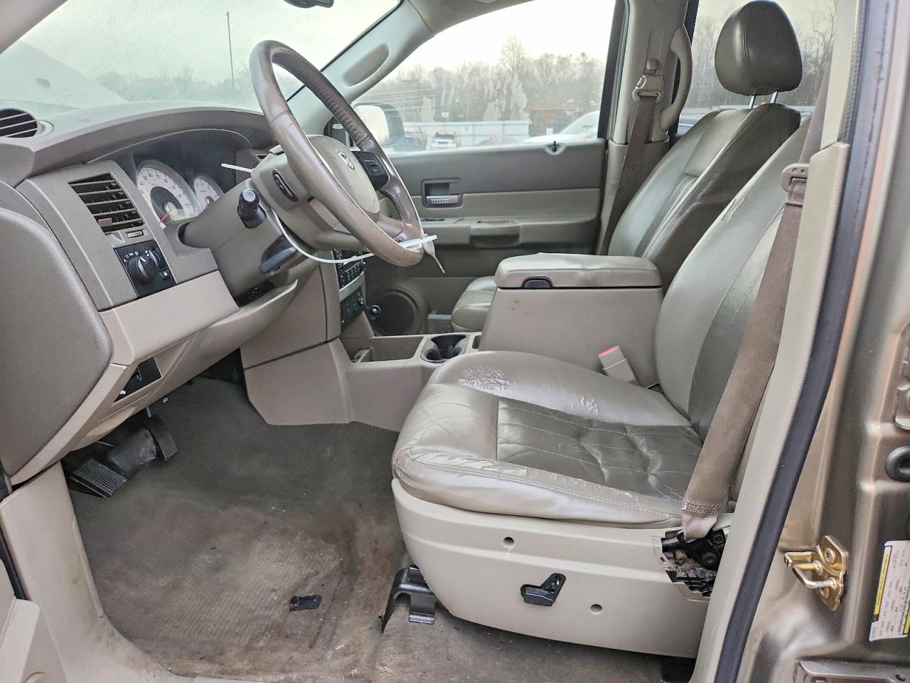 2005 DODGE DURANGO LIMITED photo 7
