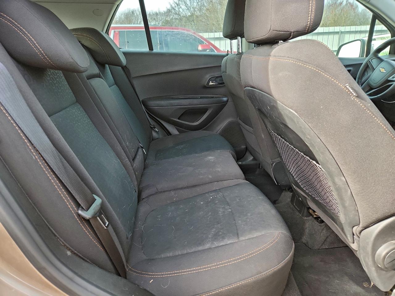 2018 CHEVROLET TRAX LS photo 11