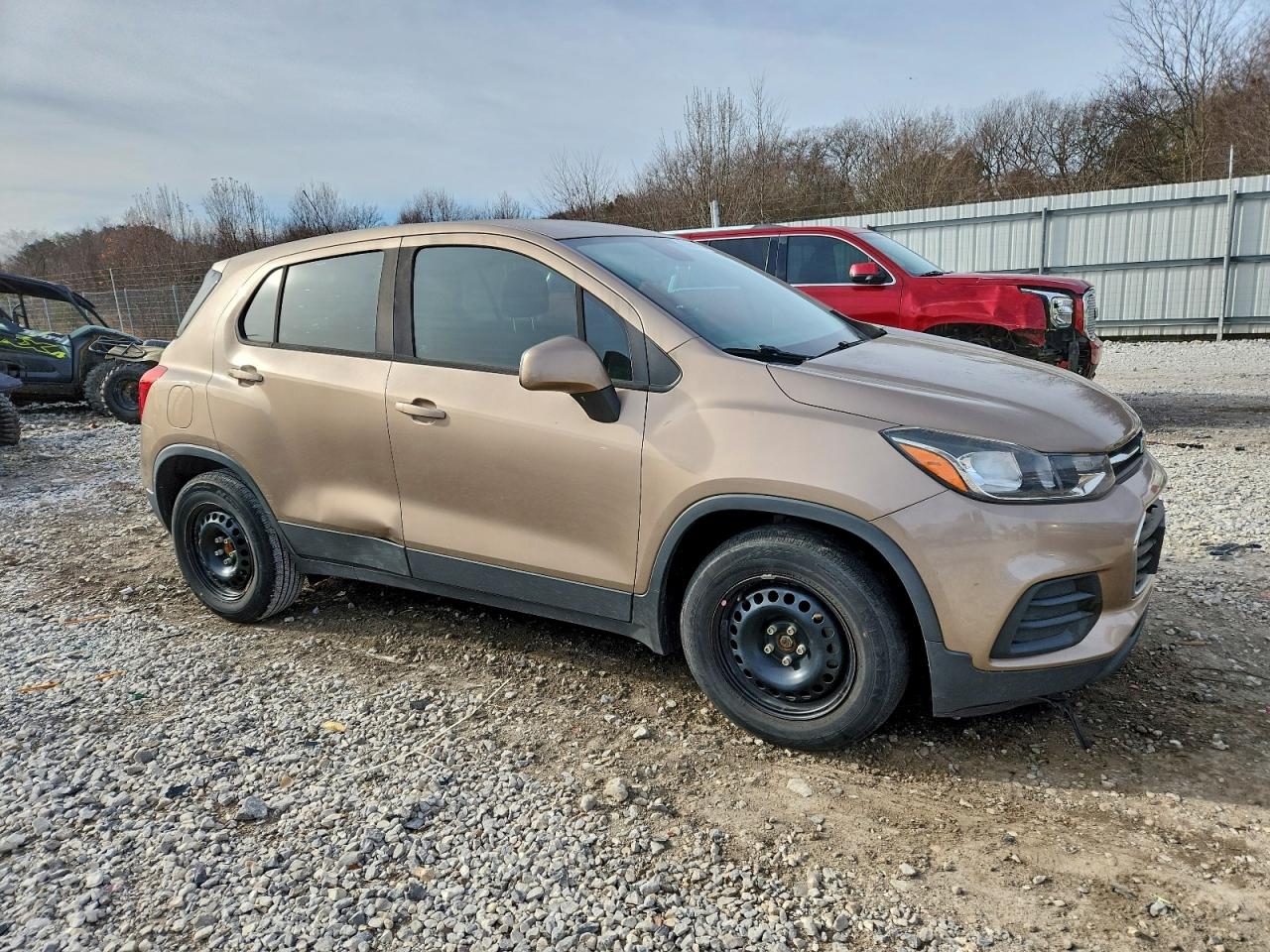 2018 CHEVROLET TRAX LS photo 4