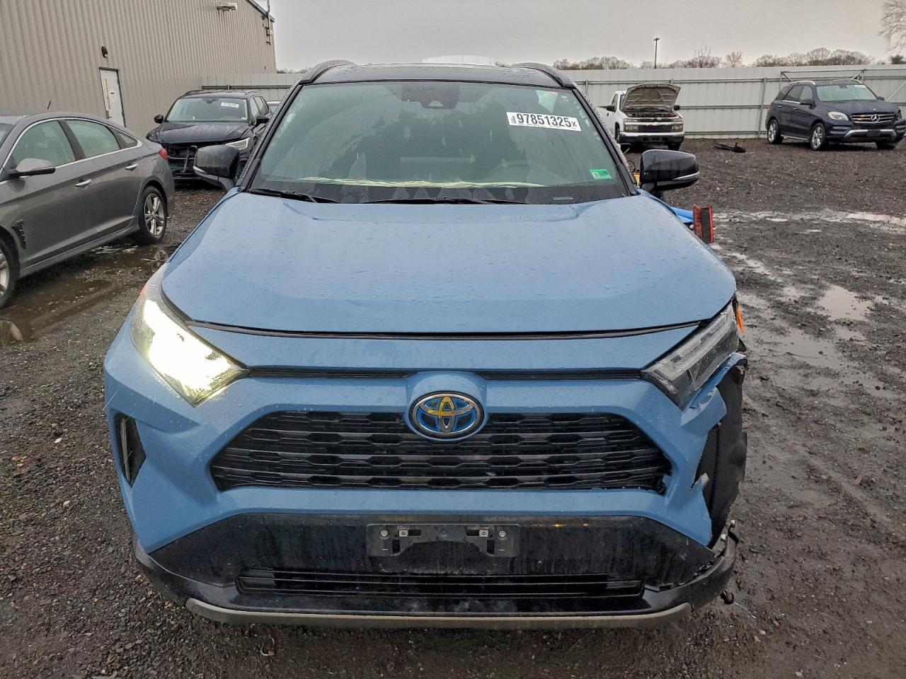2024 TOYOTA RAV4 XSE photo 5