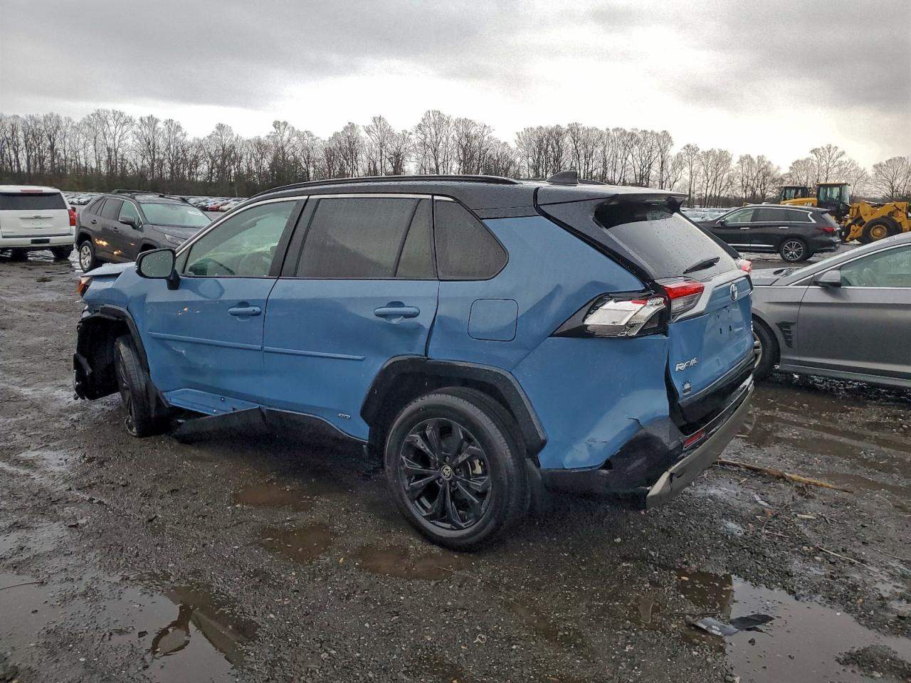 2024 TOYOTA RAV4 XSE photo 2
