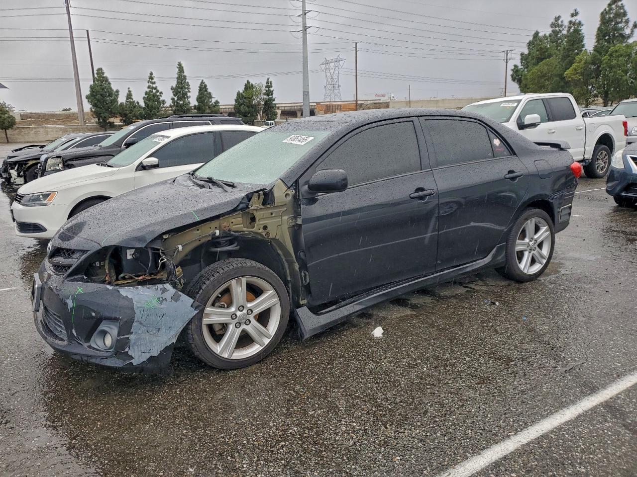 2013 TOYOTA COROLLA