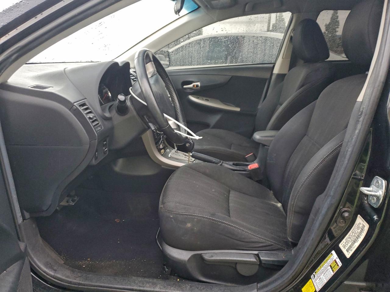 2013 TOYOTA COROLLA BASE photo 7
