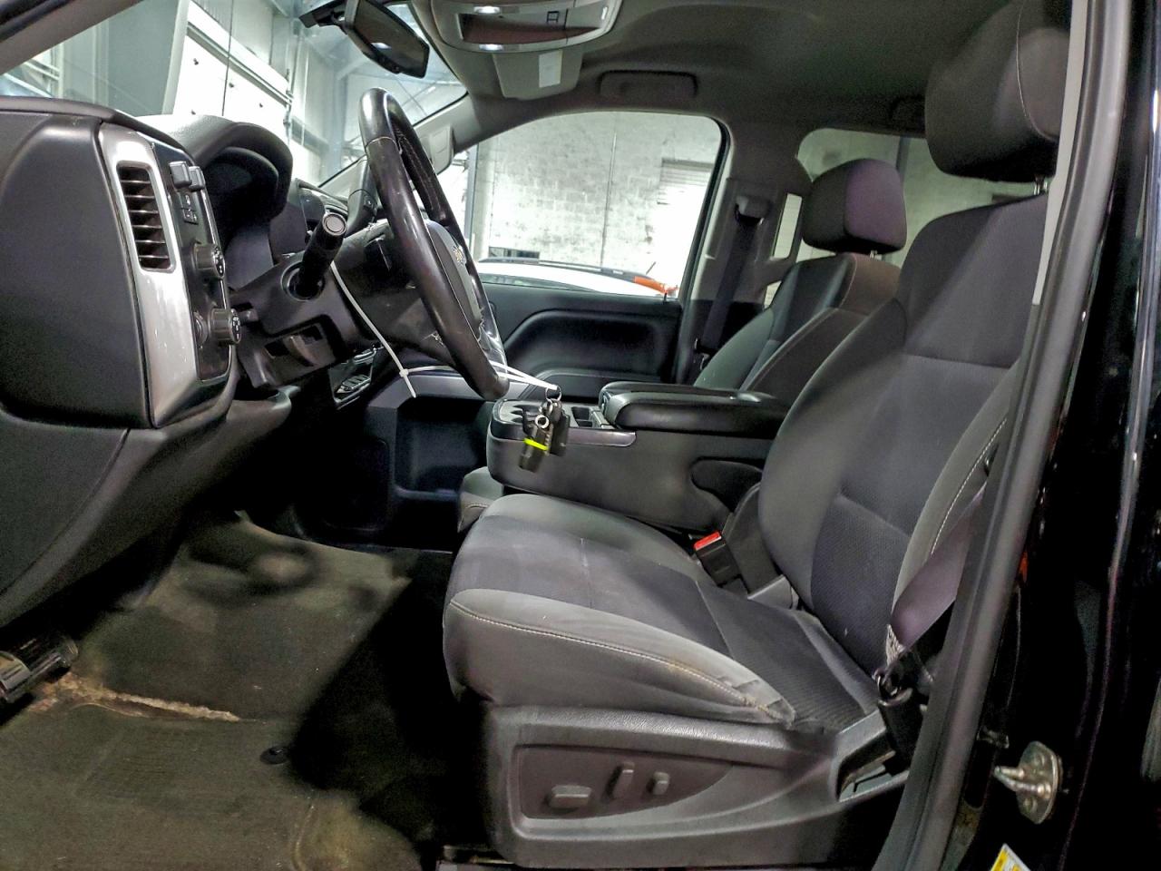 2015 CHEVROLET SILVERADO K1500 LT photo 7