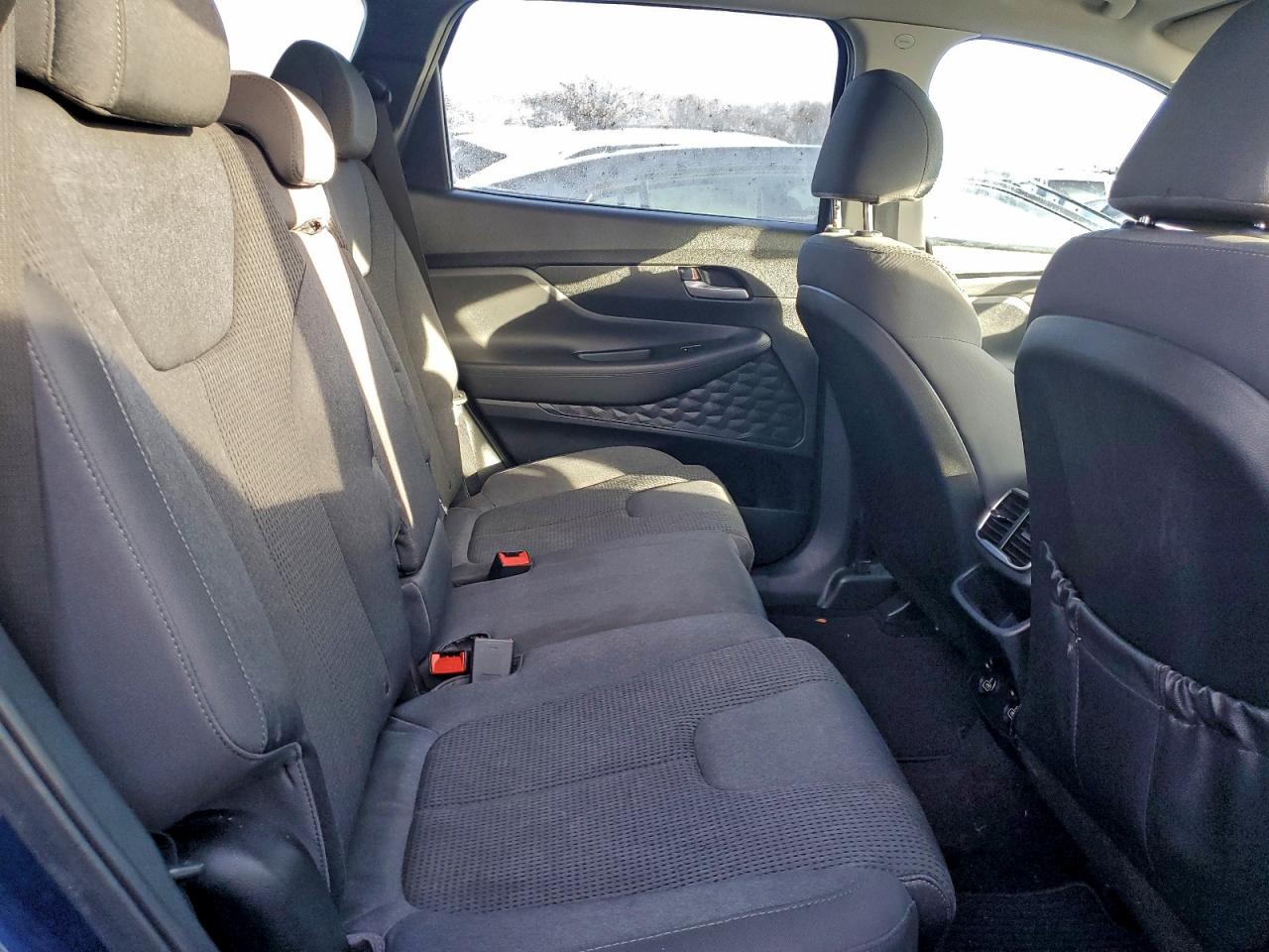 2019 HYUNDAI SANTA FE SE photo 11