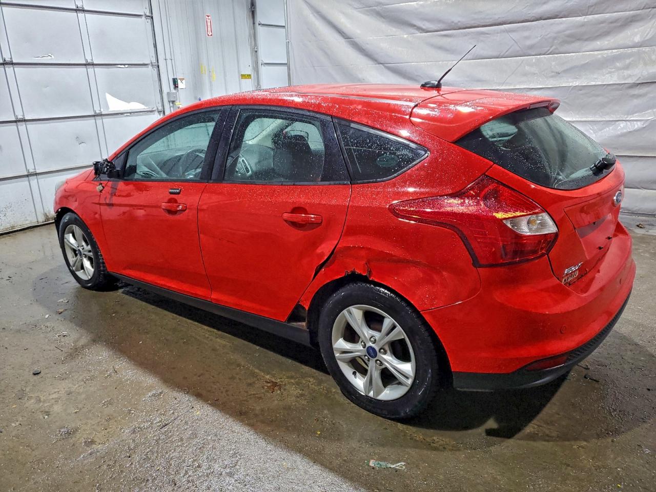 2014 FORD FOCUS SE photo 3