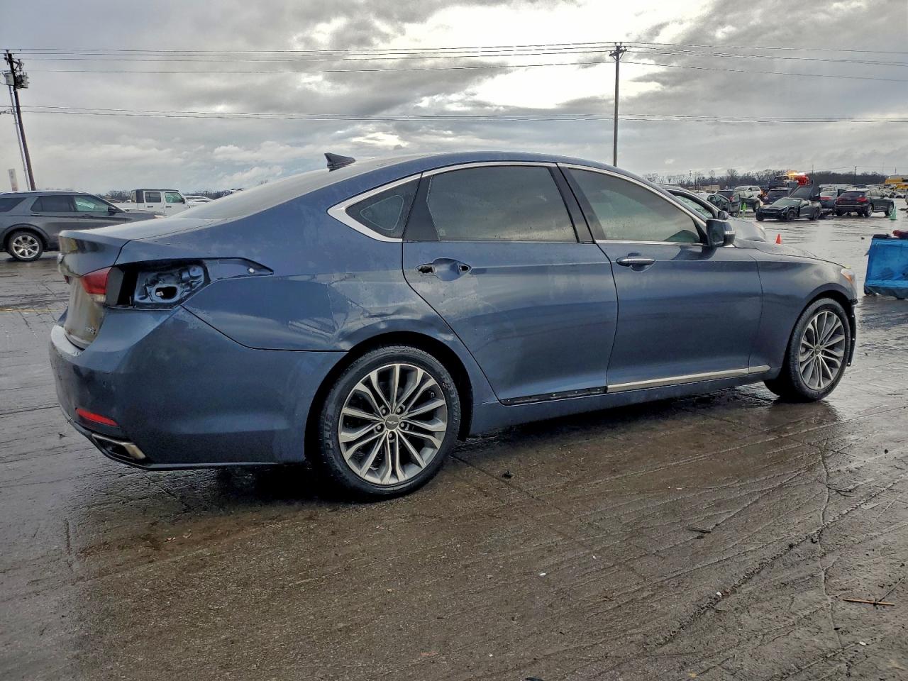 2015 HYUNDAI GENESIS 3.8L photo 3