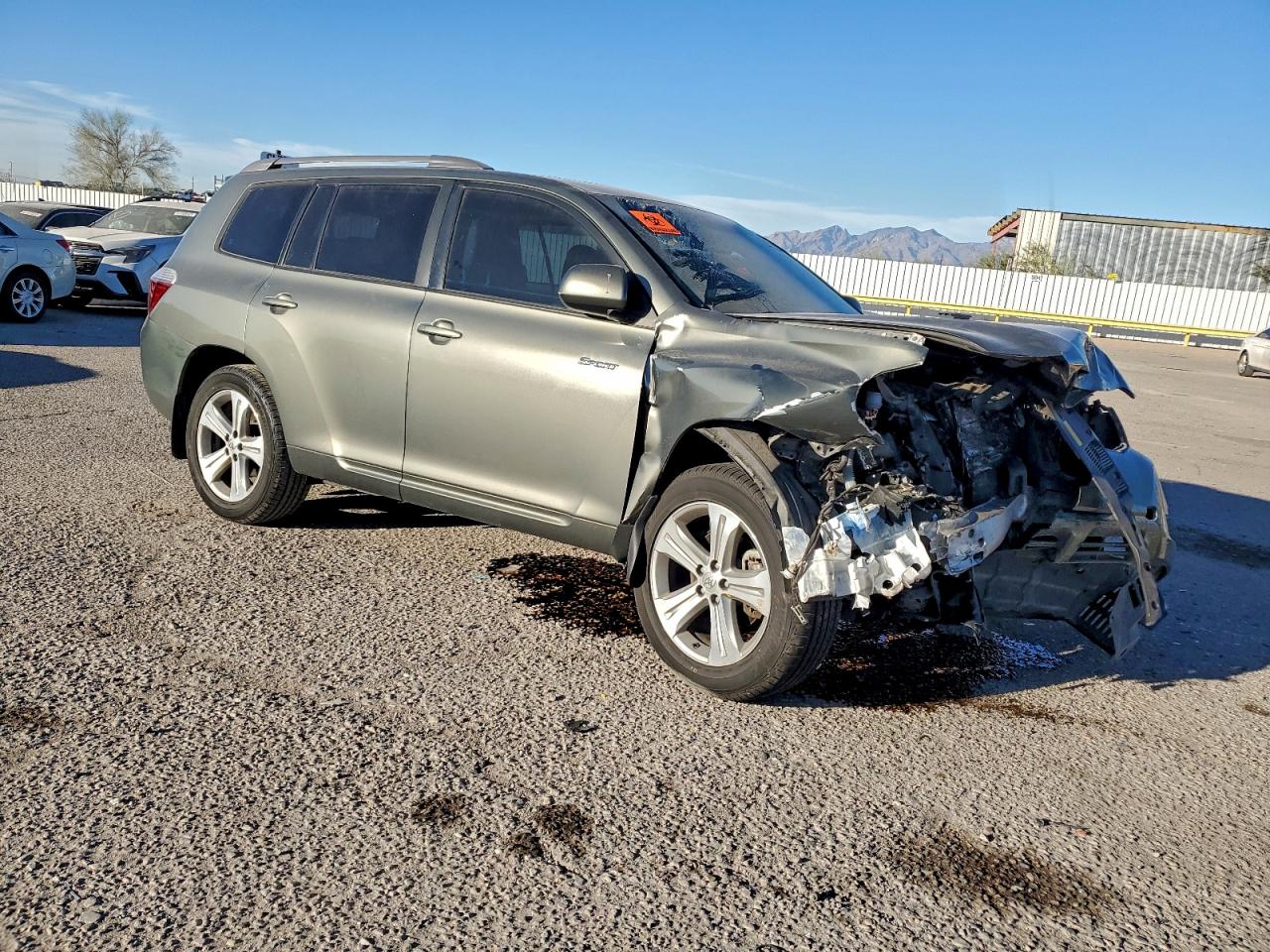 2008 TOYOTA HIGHLANDER SPORT photo 4