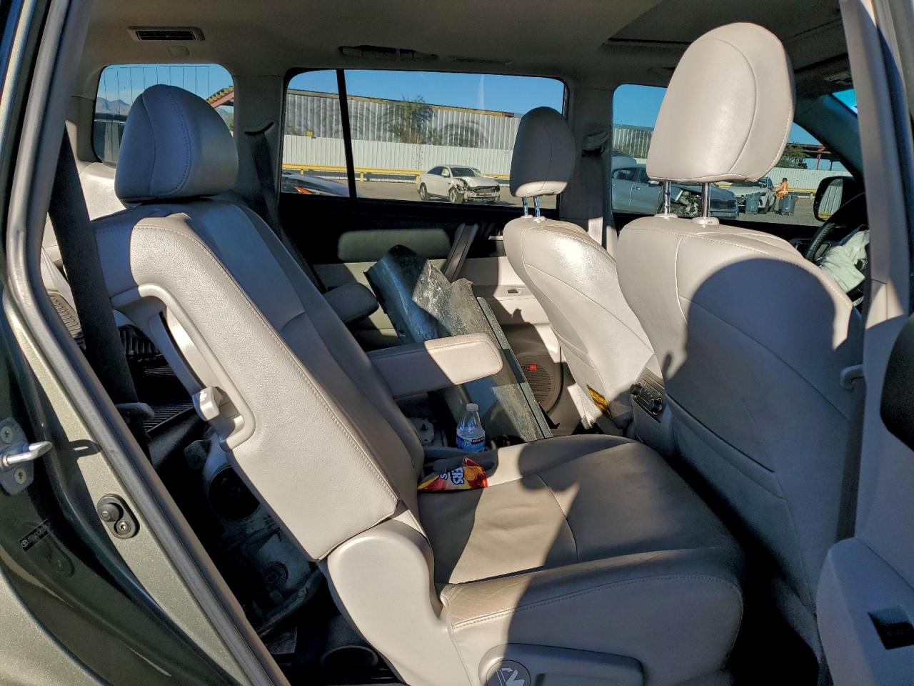2008 TOYOTA HIGHLANDER SPORT photo 10