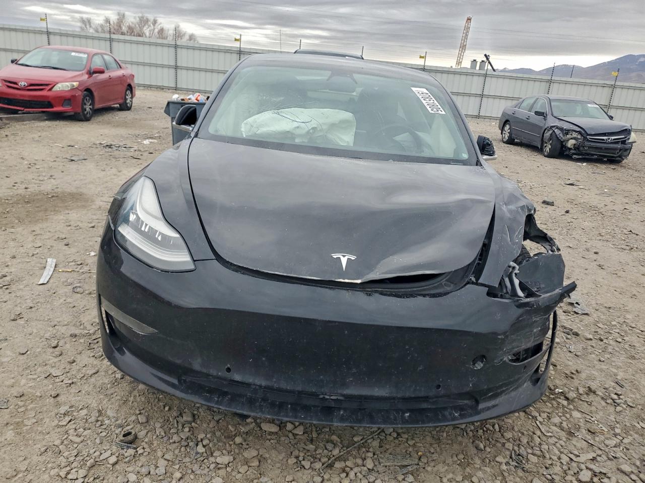 2018 TESLA MODEL 3 photo 5