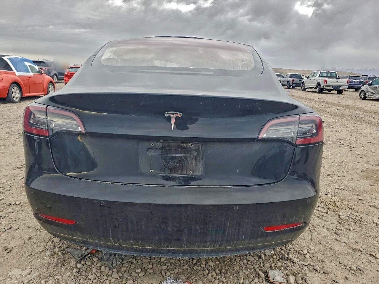2018 TESLA MODEL 3 photo 6