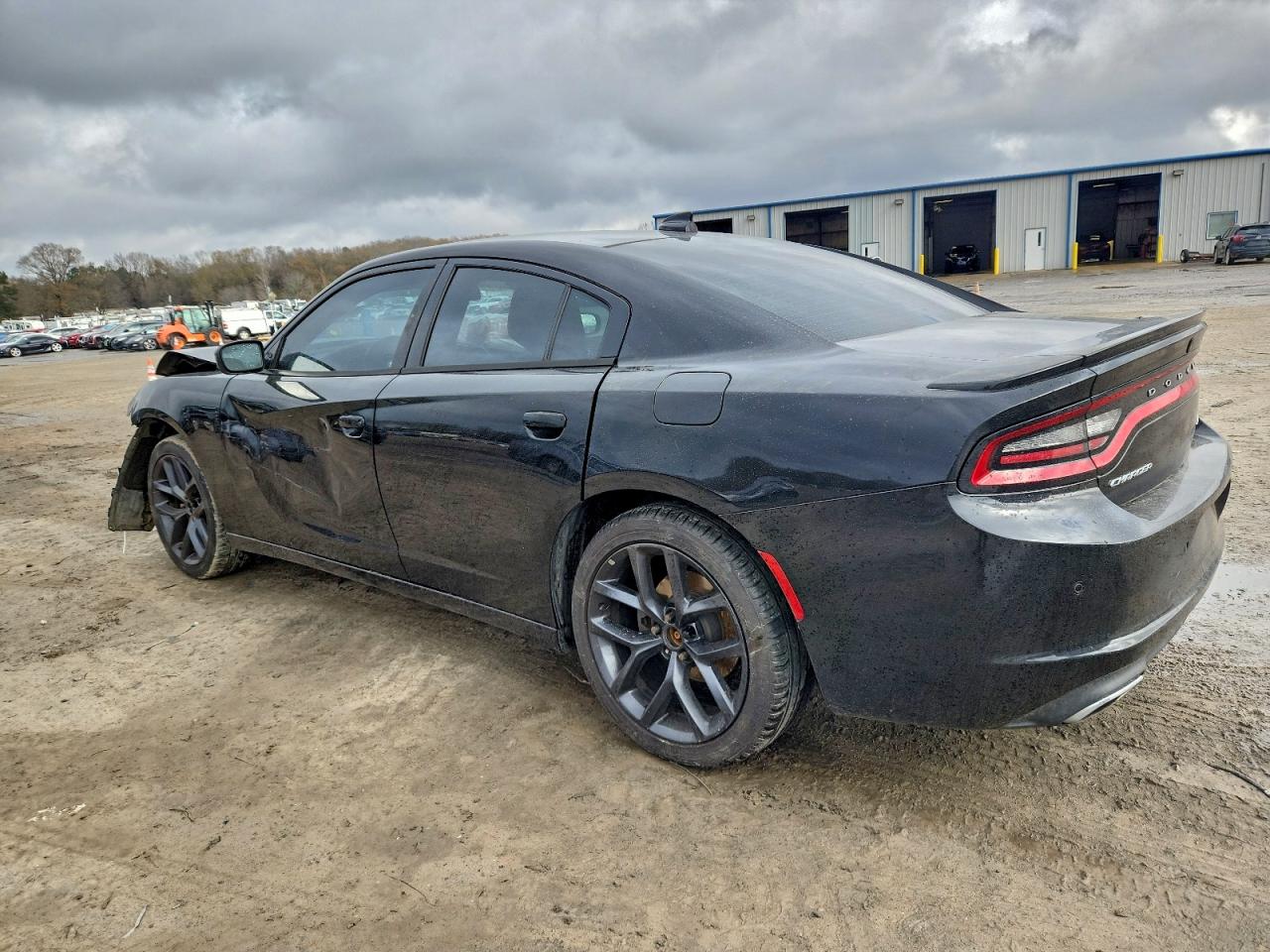 2015 DODGE CHARGER SXT photo 2