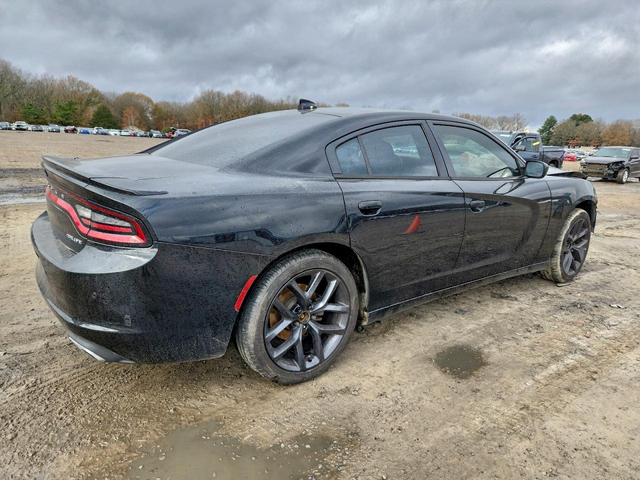 2015 DODGE CHARGER SXT photo 3