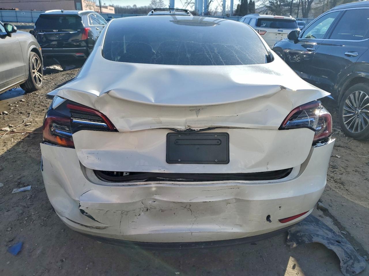 2023 TESLA MODEL 3 photo 6
