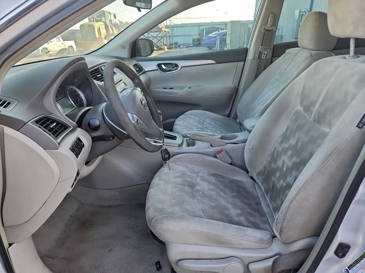 2013 NISSAN SENTRA S photo 7