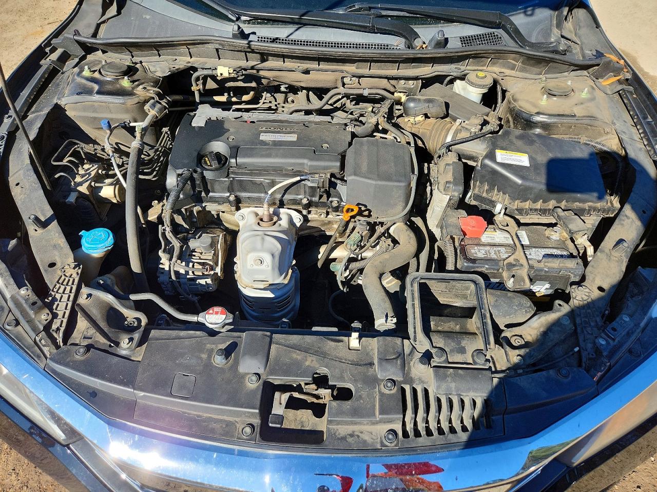 2017 HONDA ACCORD LX photo 21
