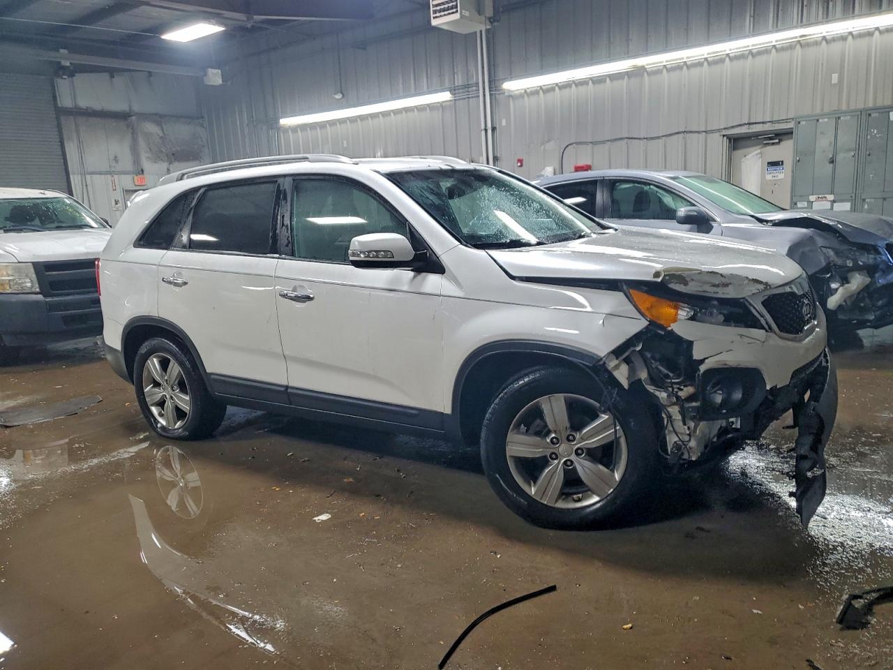 2013 KIA SORENTO EX photo 4