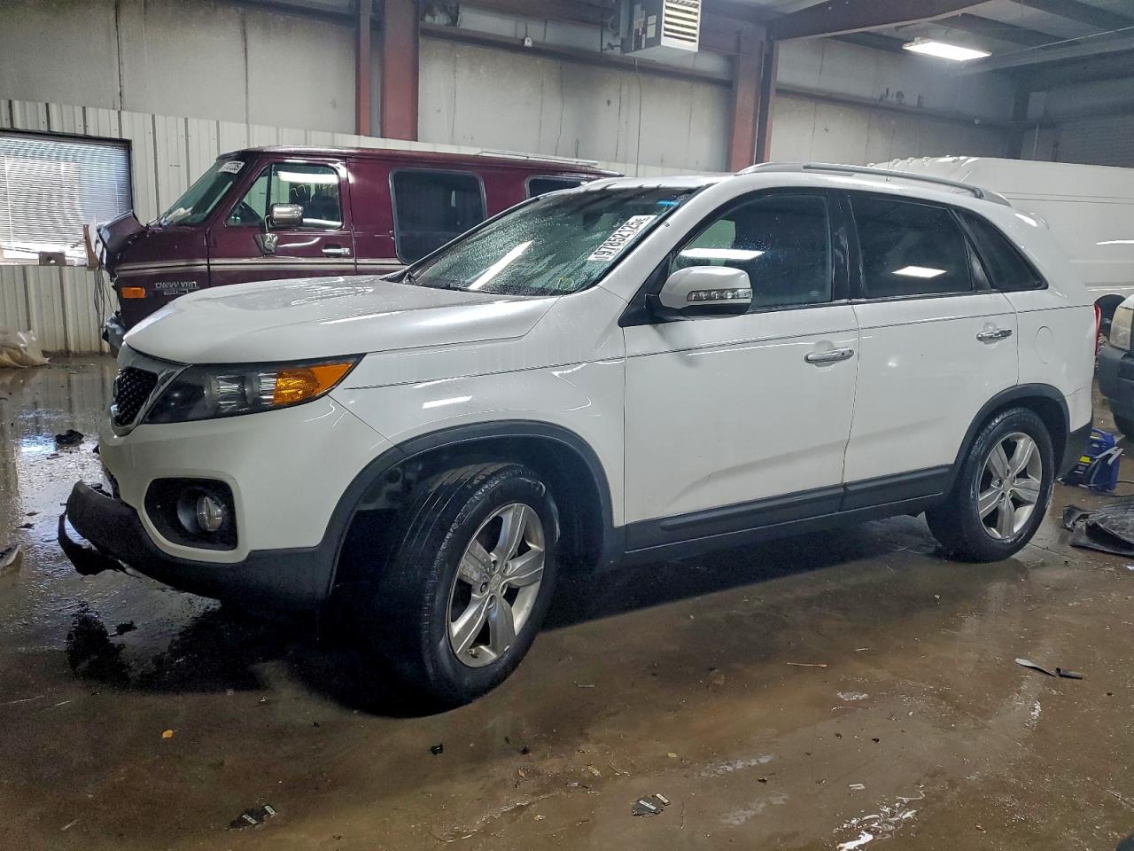 2013 KIA SORENTO