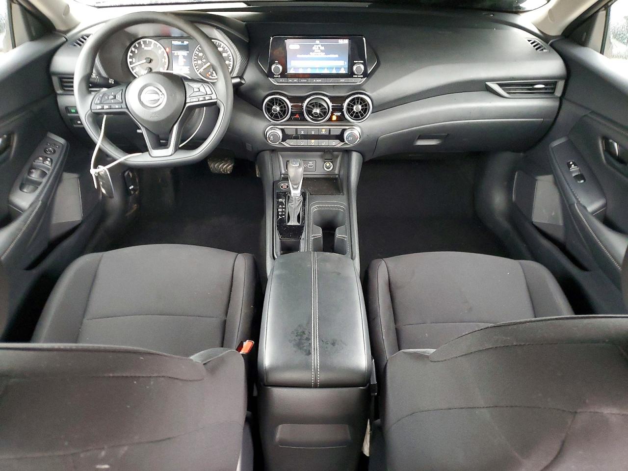 2025 NISSAN SENTRA S photo 8