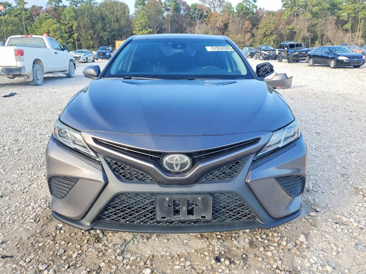 2019 TOYOTA CAMRY L photo 5
