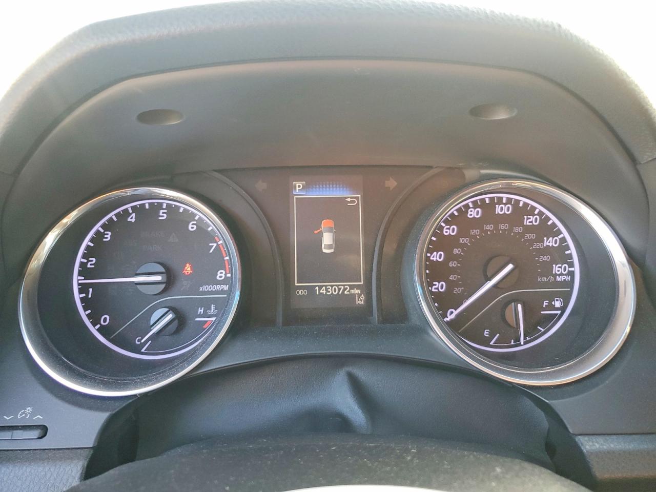2019 TOYOTA CAMRY L photo 9