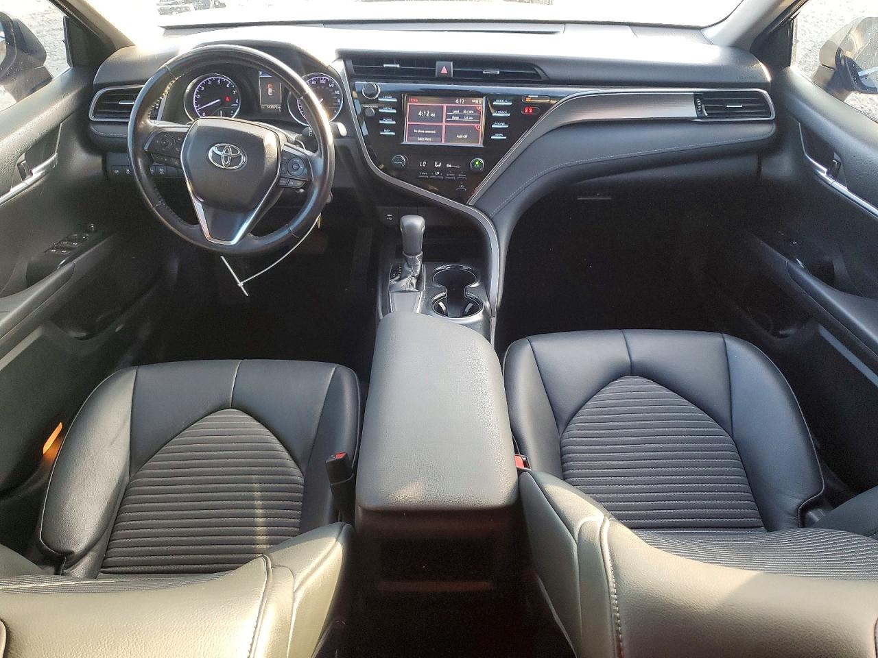 2019 TOYOTA CAMRY L photo 8