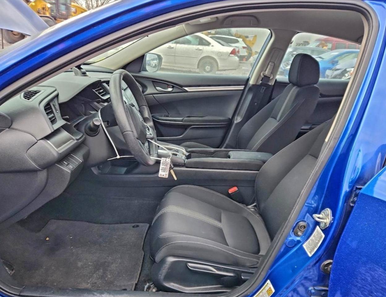 2017 HONDA CIVIC LX photo 7