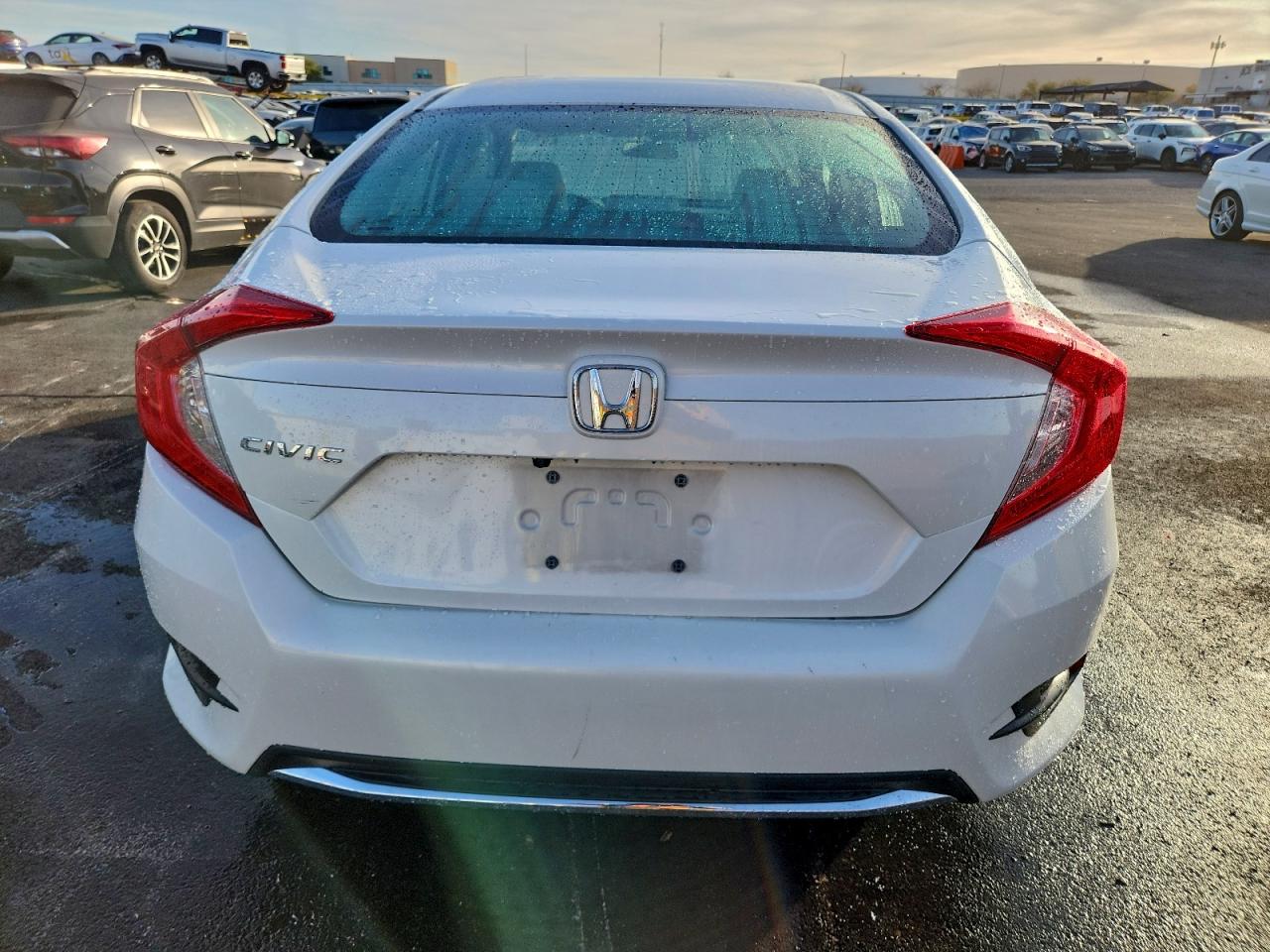 2020 HONDA CIVIC LX photo 6