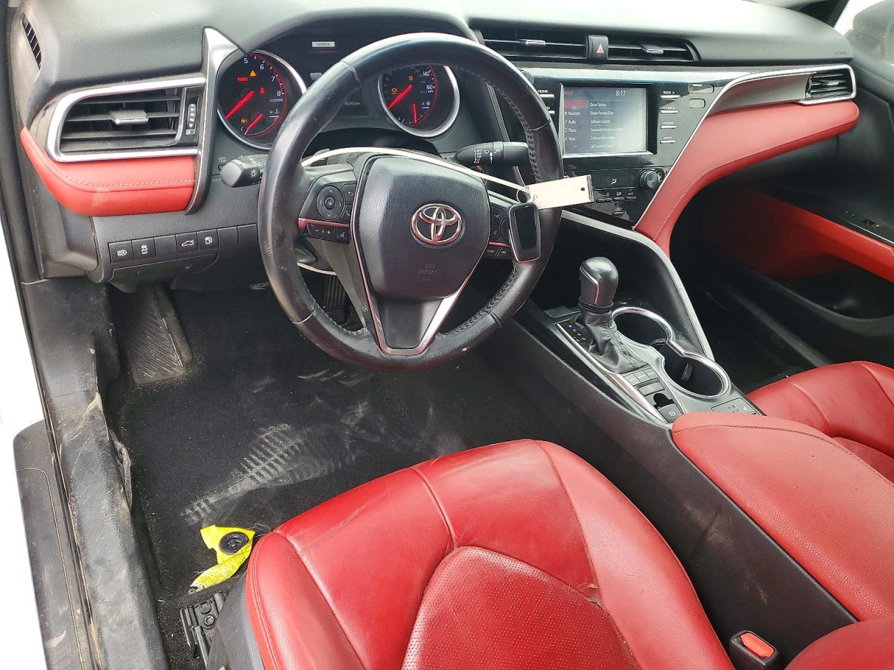 2018 TOYOTA CAMRY XSE photo 8