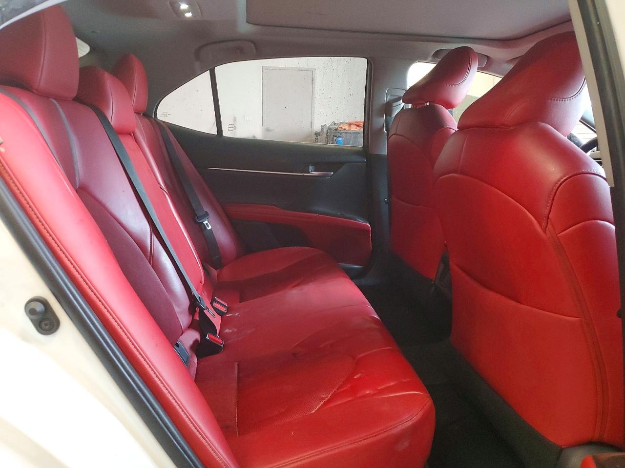 2018 TOYOTA CAMRY XSE photo 10