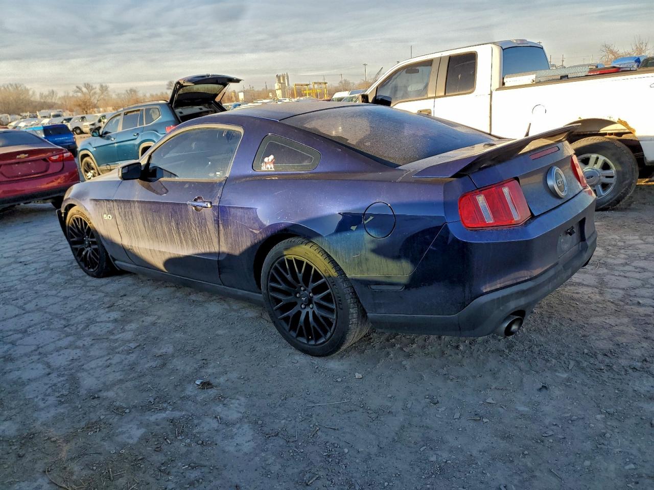 2012 FORD MUSTANG GT photo 2