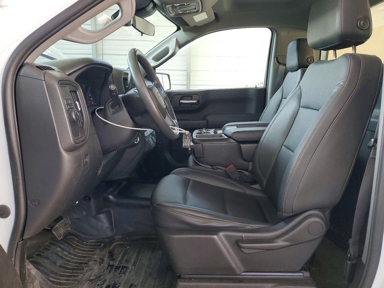 2023 CHEVROLET SILVERADO C1500 photo 13