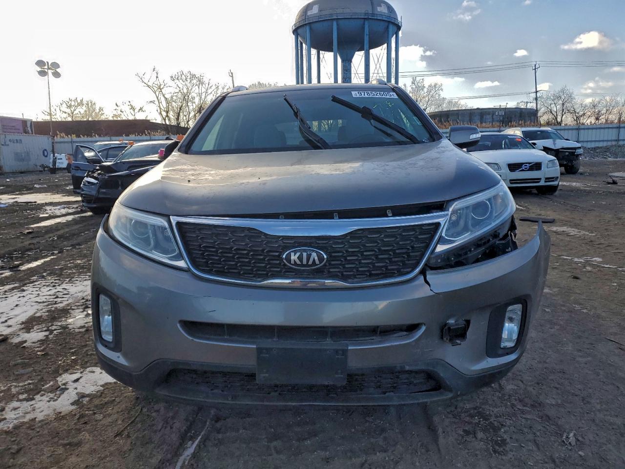 2014 KIA SORENTO LX photo 5